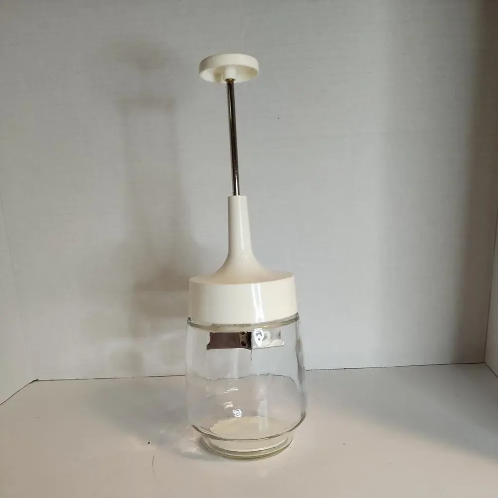 Vtg GEMCO Nut Chopper White Topper Glass Jar Stainless Blade Made in USA